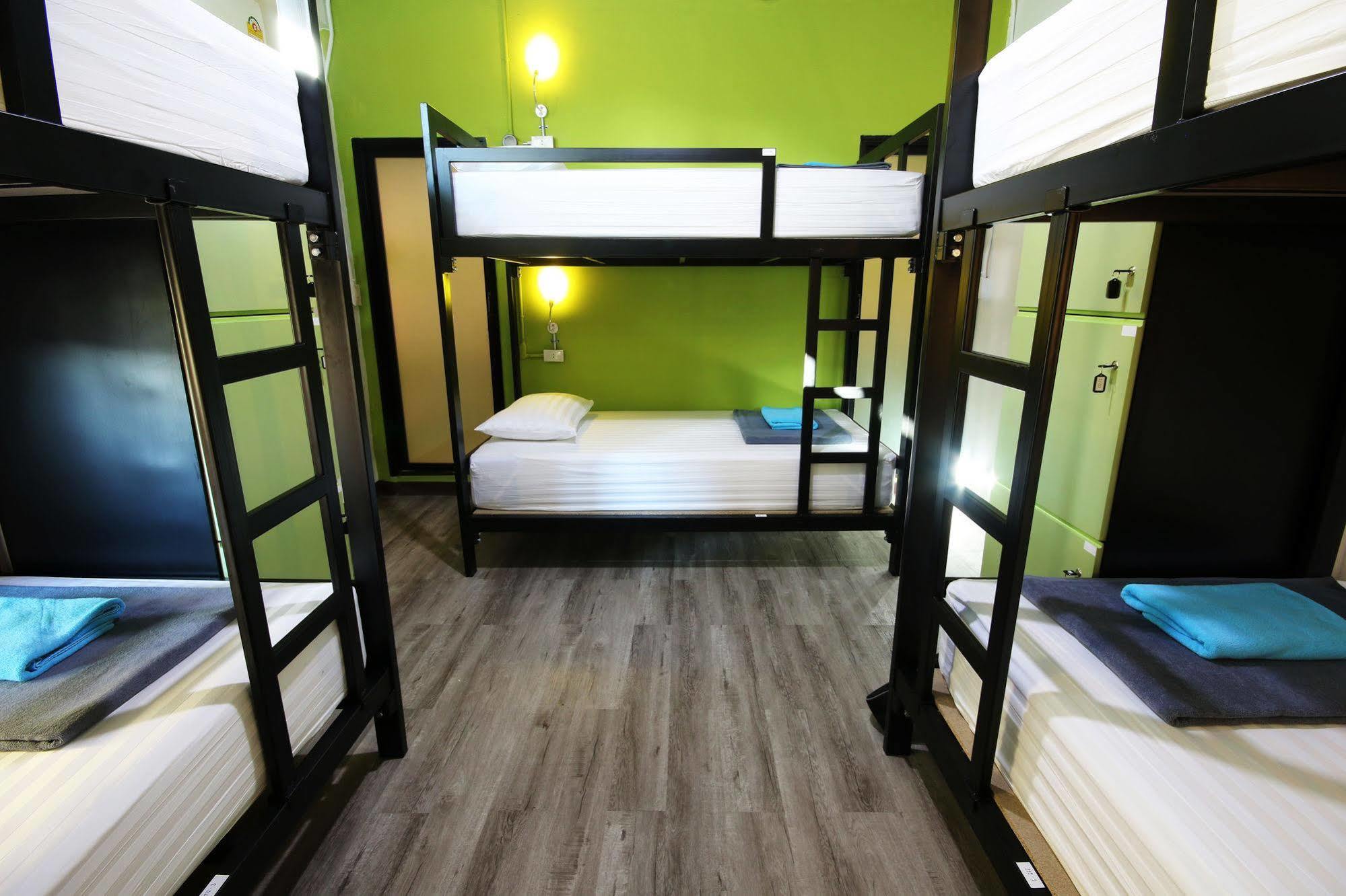 The Pillow Hostel Khaosan Bangkok Buitenkant foto